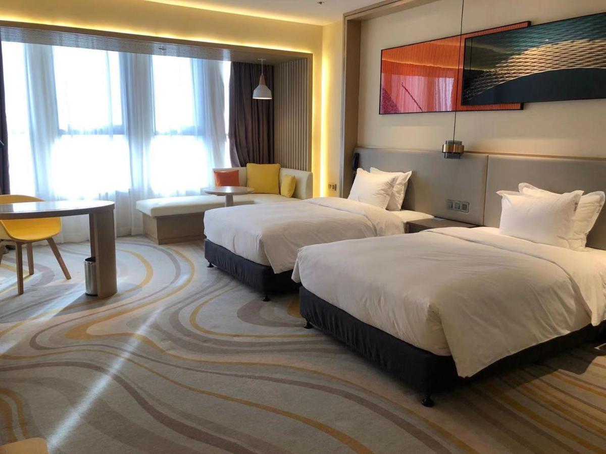 Holiday Inn Express Ulanqab Jining By Ihg Exterior photo